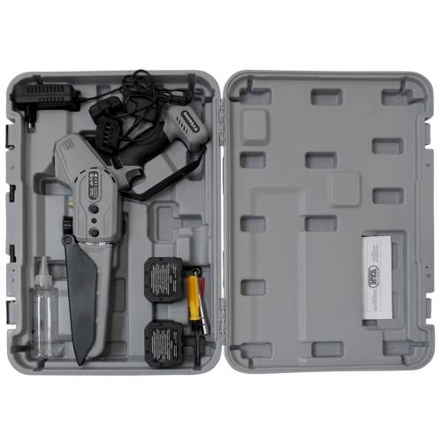 ELECTRONIC CHAINSAW KVS6000 - WITH 2 BATTERIES & PLASTIC CARRYING CASE