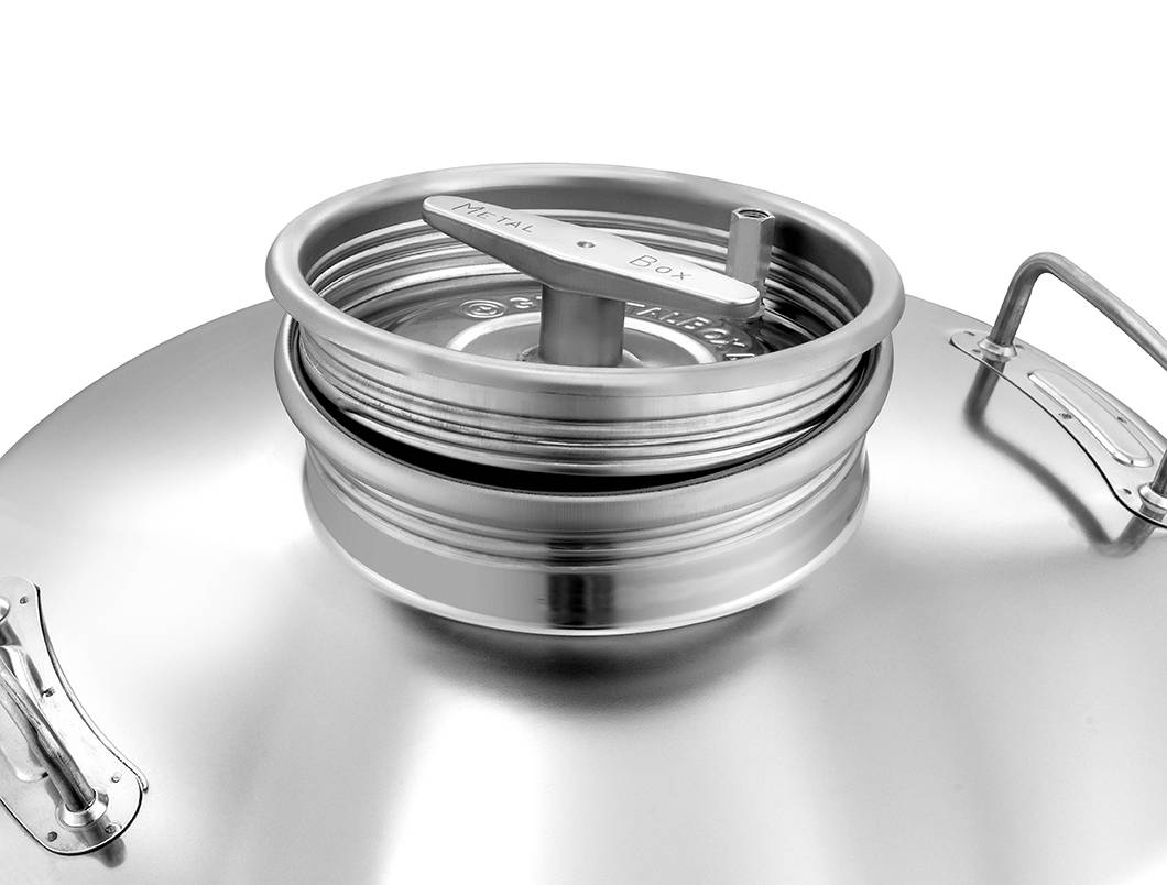 STAINLESS STEEL CONTAINER  75L WITH SCREW-TOP LID
